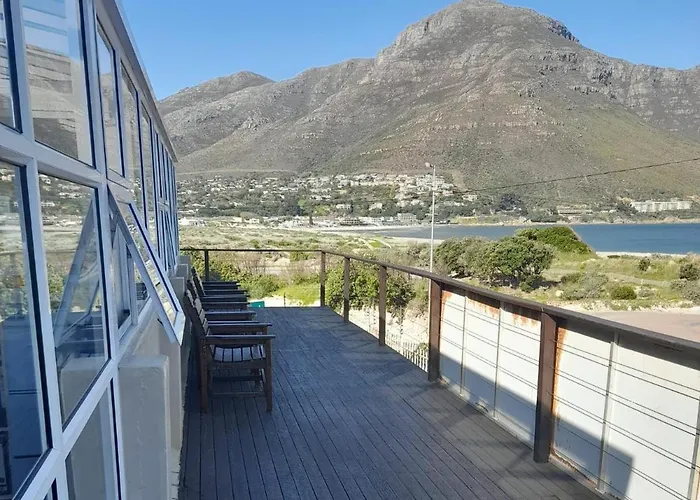 Dune Lodge